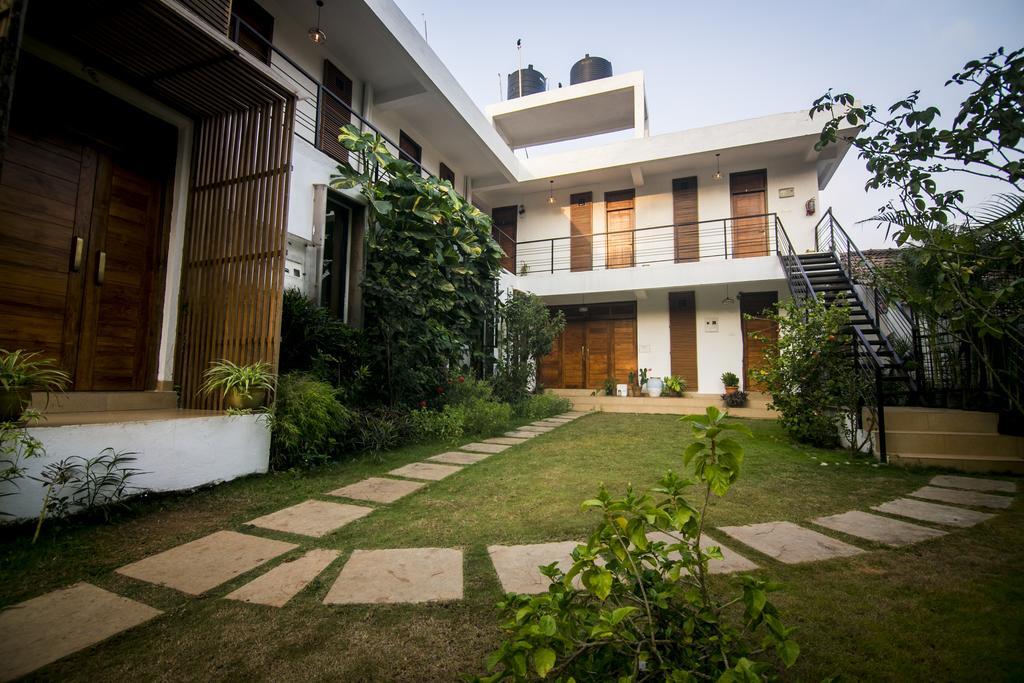 Casa Cubo By The Beach Bed & Breakfast Calangute Bagian luar foto