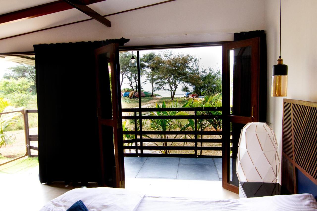 Casa Cubo By The Beach Bed & Breakfast Calangute Bagian luar foto